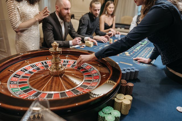 Live dealer casino